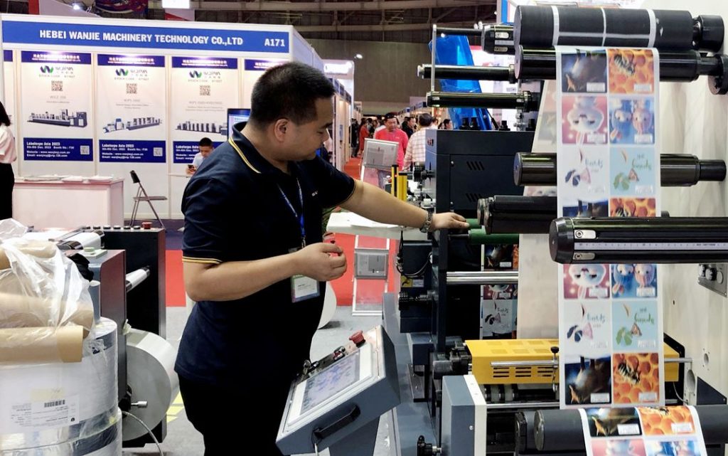 M&A tăng tốc, thị trường bao bì Việt ‘chuyển màu’ -2