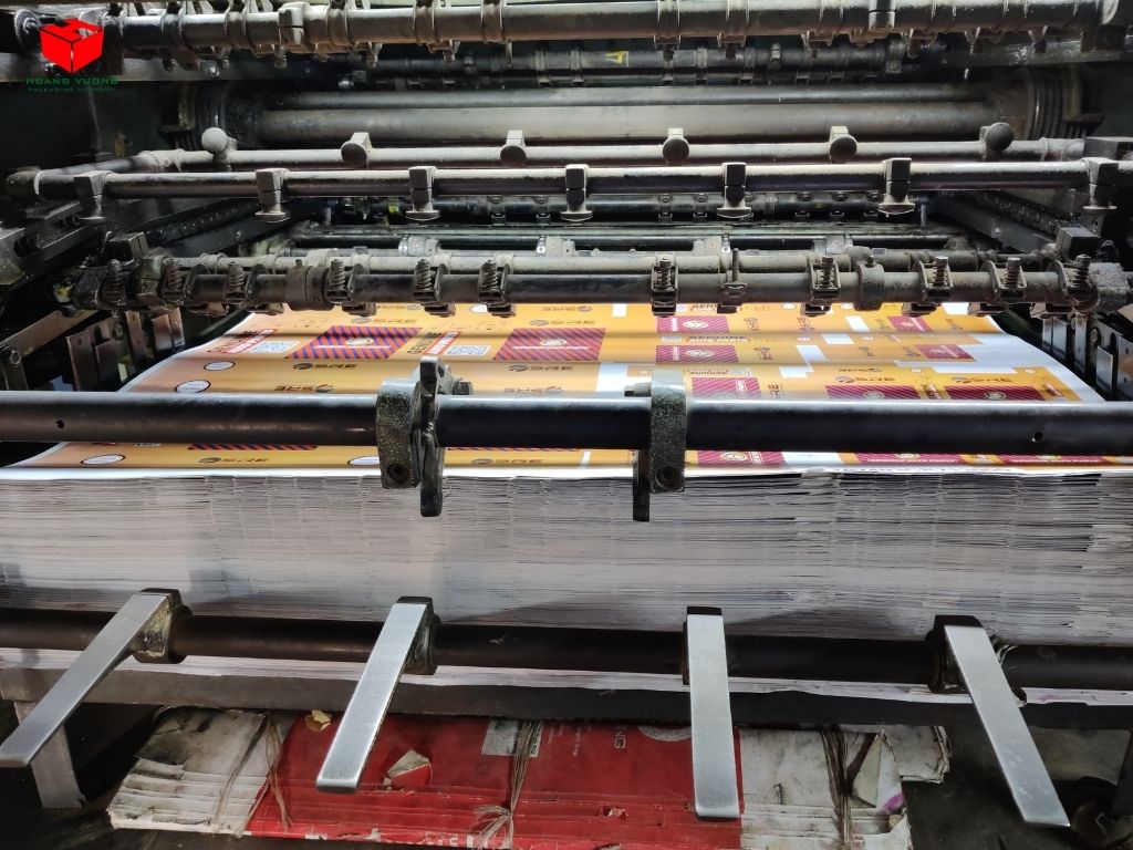 Hoàng Vương nhận làm hộp giấy in offset theo yêu cầu